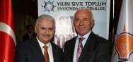 Nafi GÜRAL, Yılın Sivil Toplum Farkındalık Ödülleri Törenine Katıldı